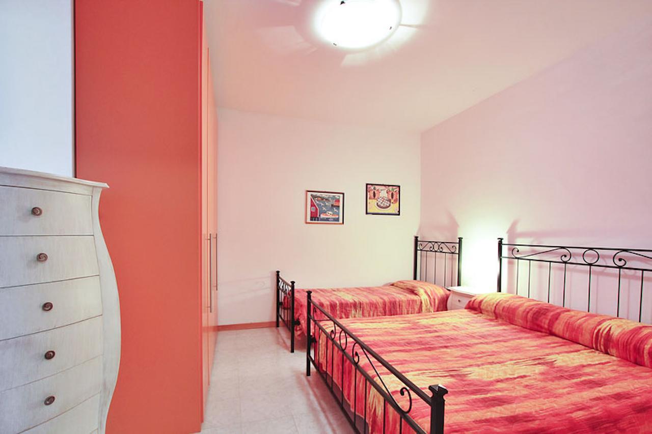 Condominio Casamare Lignano Sabbiadoro Bagian luar foto