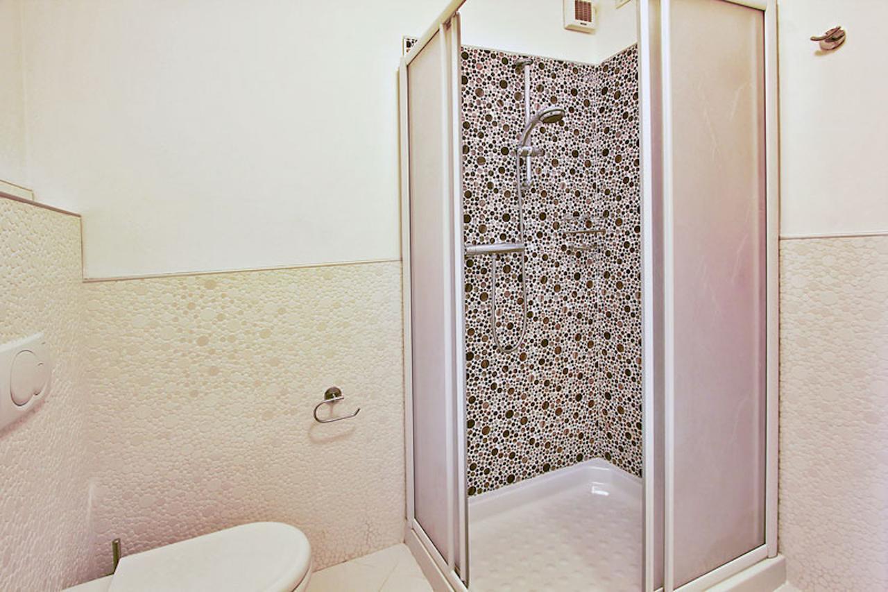 Condominio Casamare Lignano Sabbiadoro Bagian luar foto